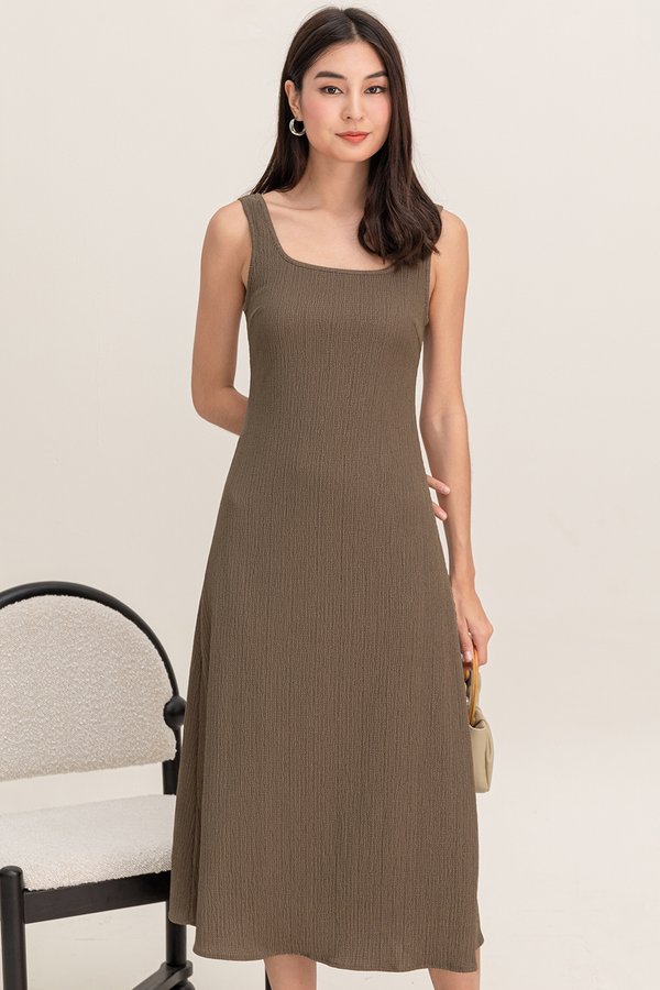 Geo Dress Truffle Brown