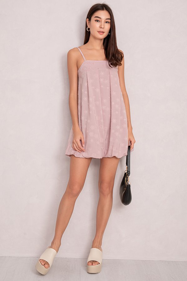 Alesha Dress Pink