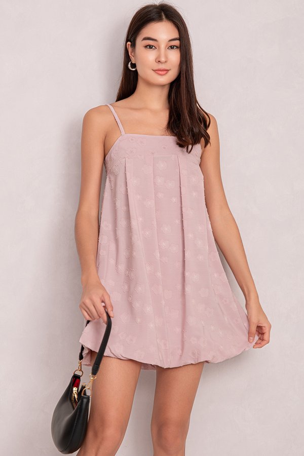 Alesha Dress Pink