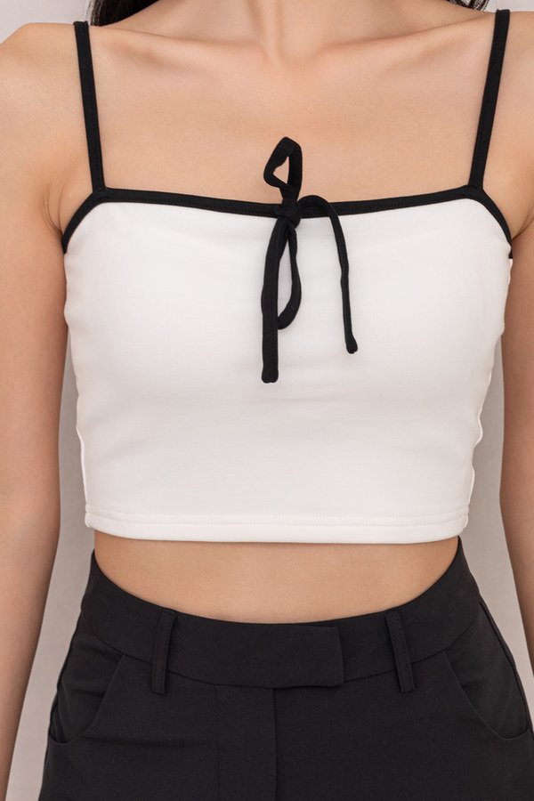 Nadia Padded Top White/Black *PLUSH*