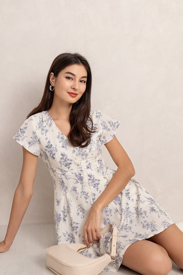 Clover Dress White Bouquet