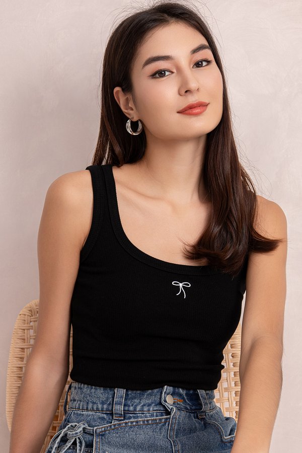 The Ribbon Top Black