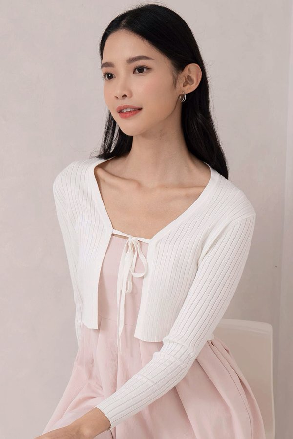 Trista Cardi White