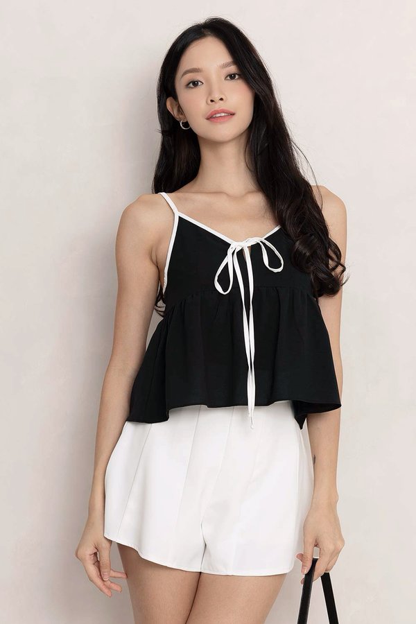 Zarah Outline Top Black