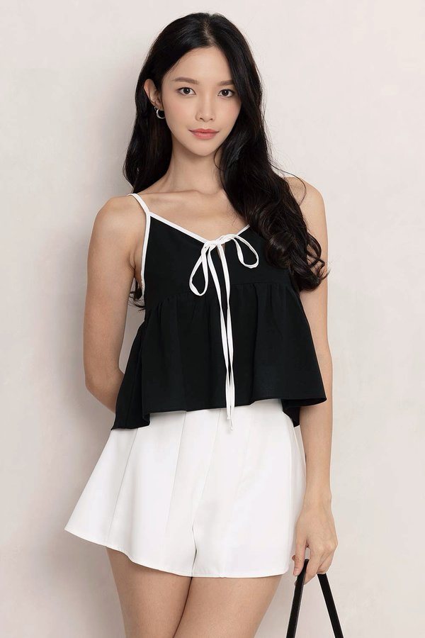 Zarah Outline Top Black