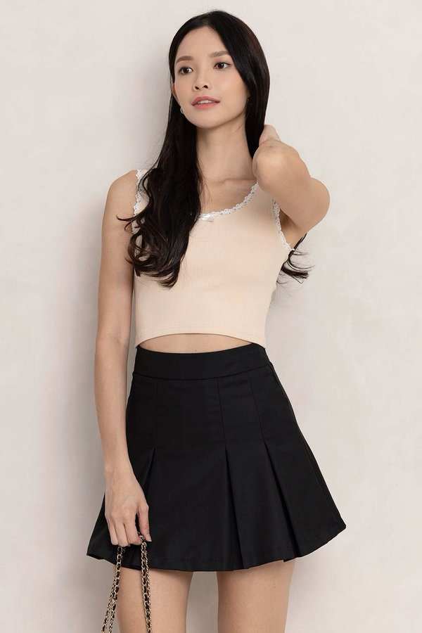 Chester Skorts Black