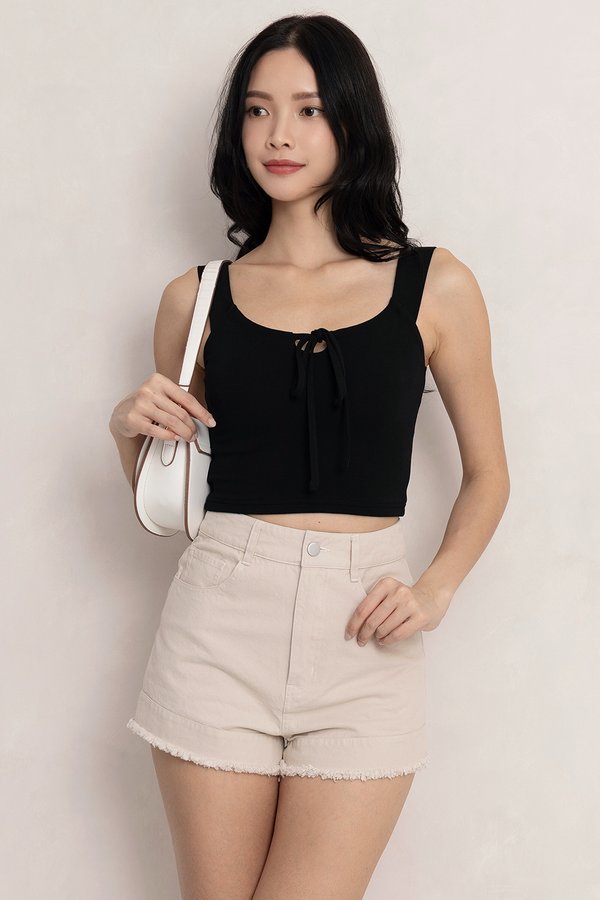 Eira Padded Top Black *PLUSH*