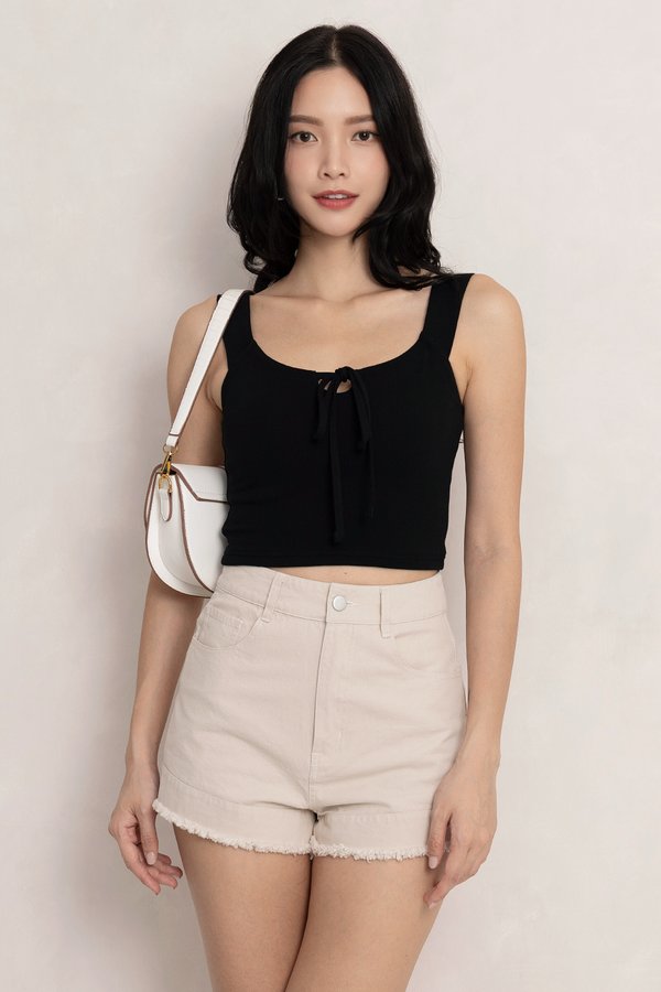 Eira Padded Top Black *PLUSH*