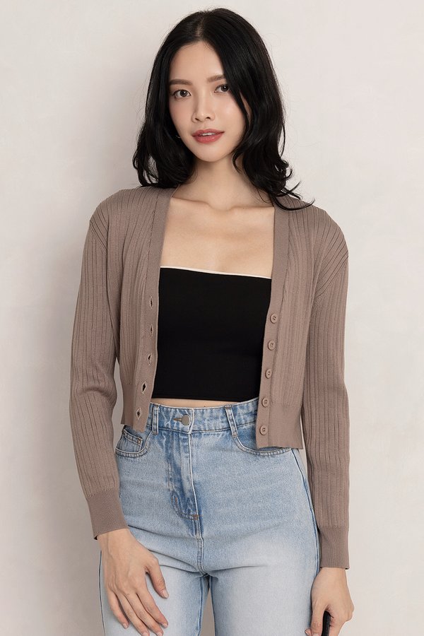 Daphne Cardi Wood