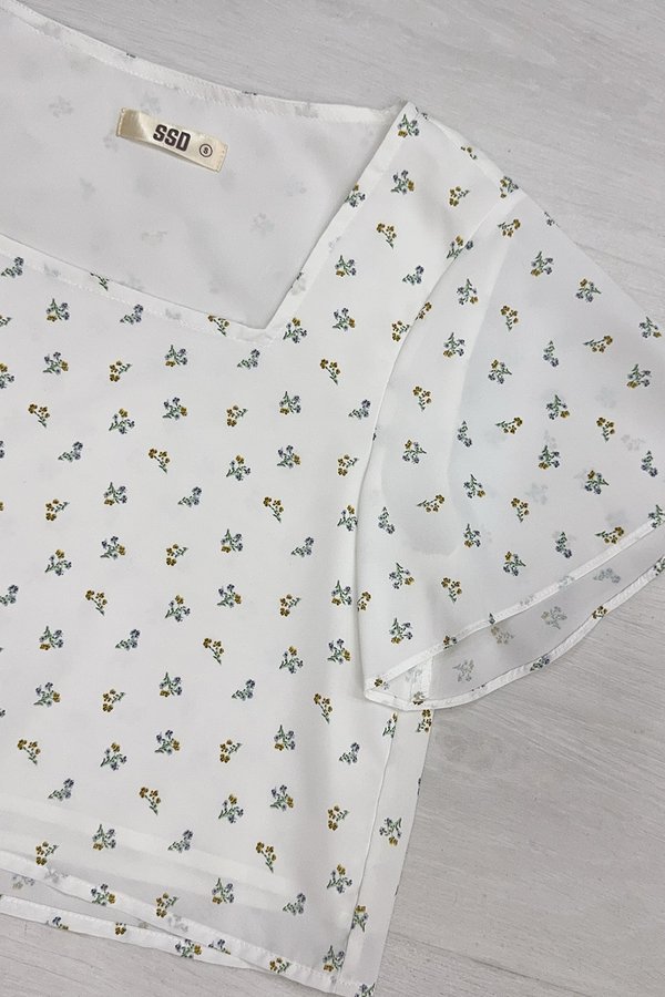 Merrel Top Sun-Kissed Blooms White