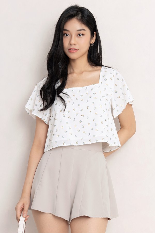 Merrel Top Sun-Kissed Blooms White