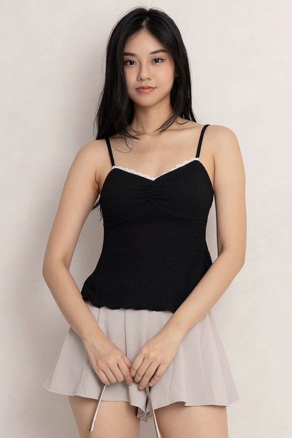 Sharlet Padded Top Black
