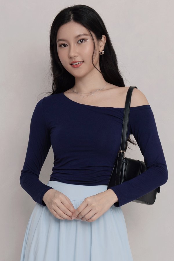 Carter Padded Top Navy *MM*