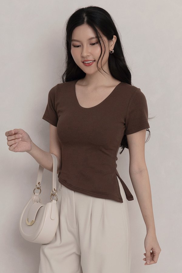Victoria Padded Top Chocolate *PLUSH*