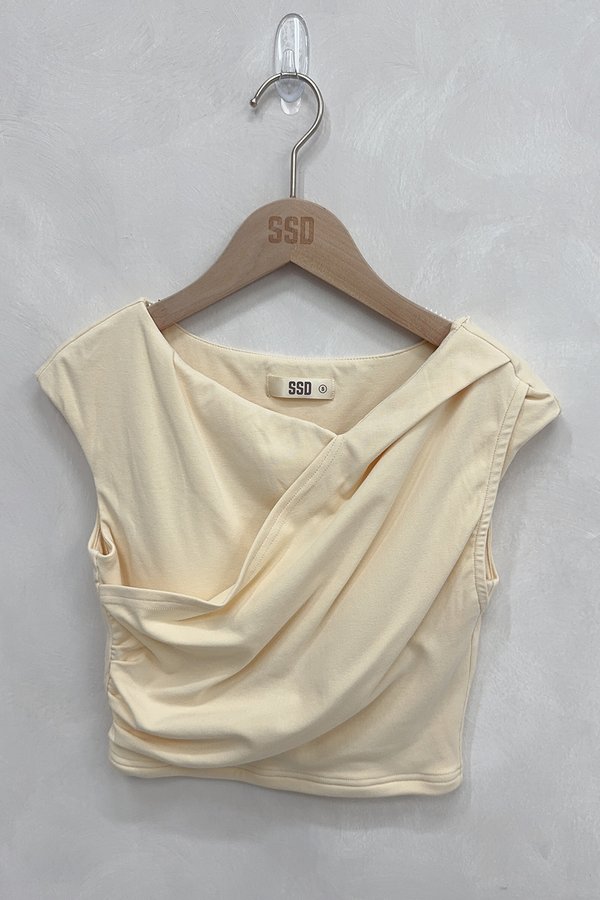 Delaney Padded Top Buttermilk *PLUSH*
