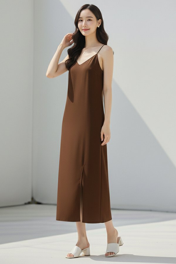 Tayler Dress Brown