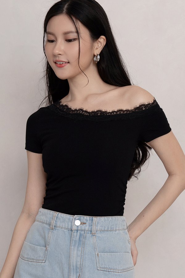 Jayleen Padded Top Black *PLUSH*