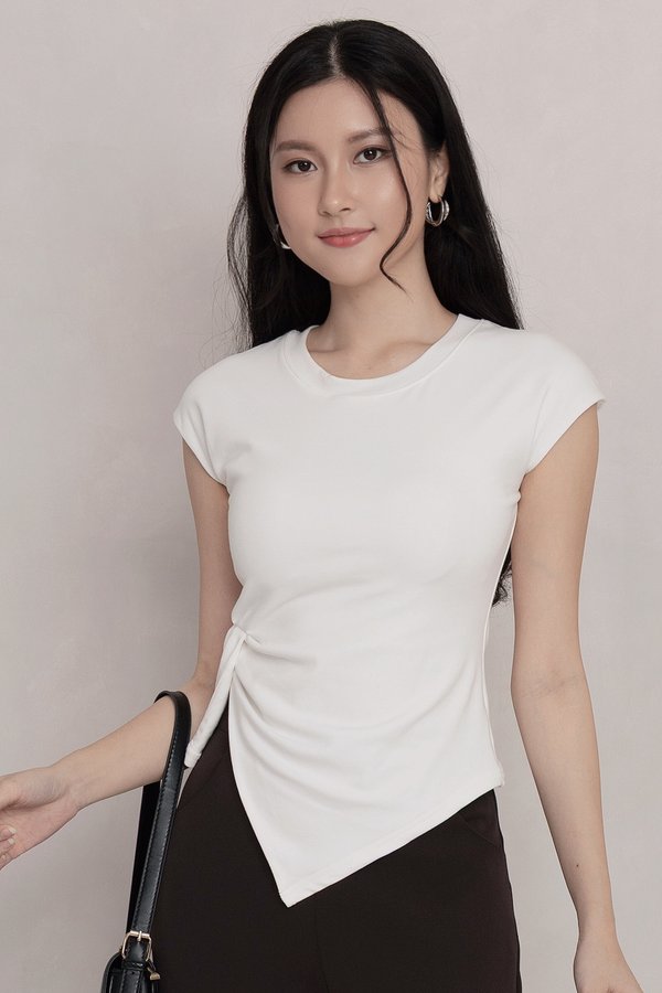 Brissa Padded Top White *PLUSH*