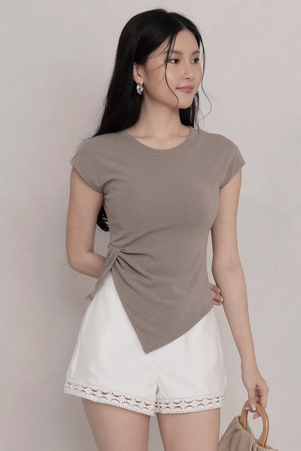 Brissa Padded Top Taupe *PLUSH*