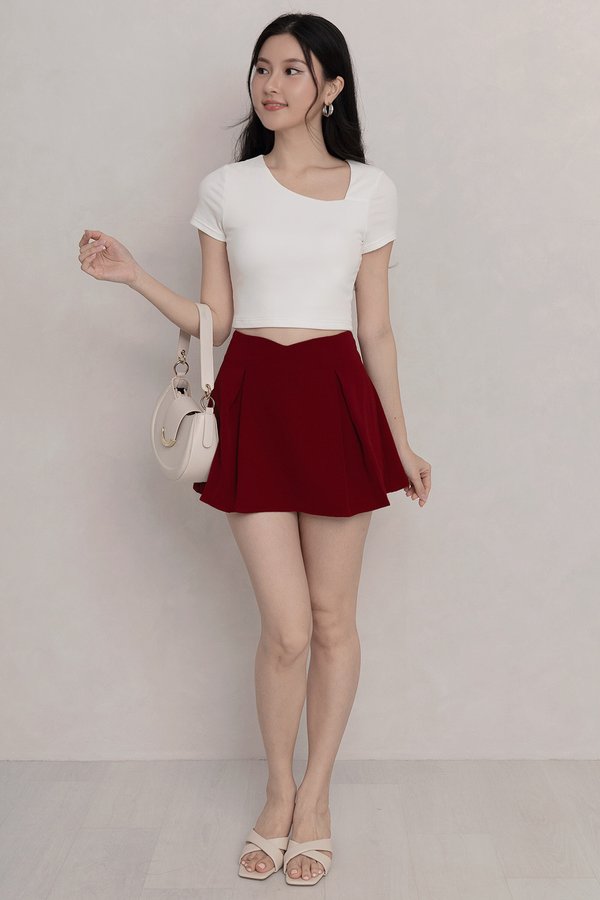 Jean Skorts Cherry Red