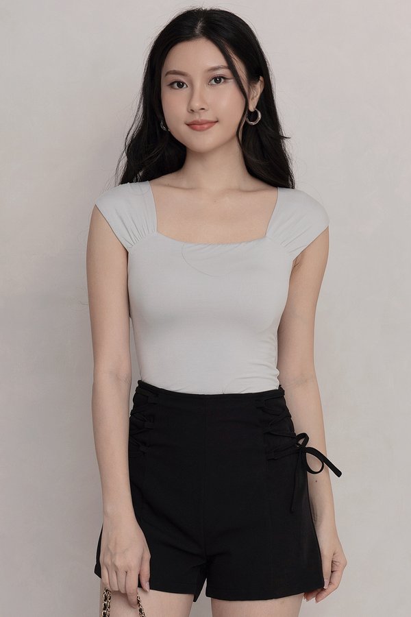 Loretta Shorts Black