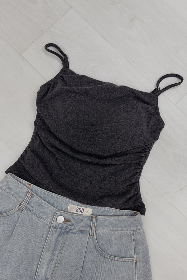 Parker Padded Top Dark Textured Grey *PLUSH*