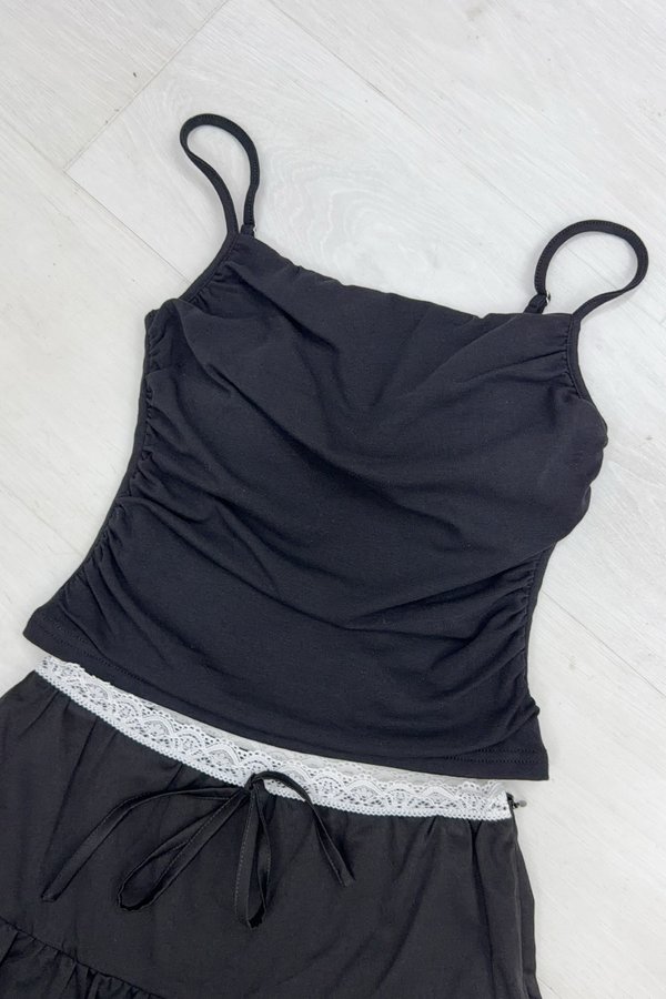 Parker Padded Top Black *PLUSH*