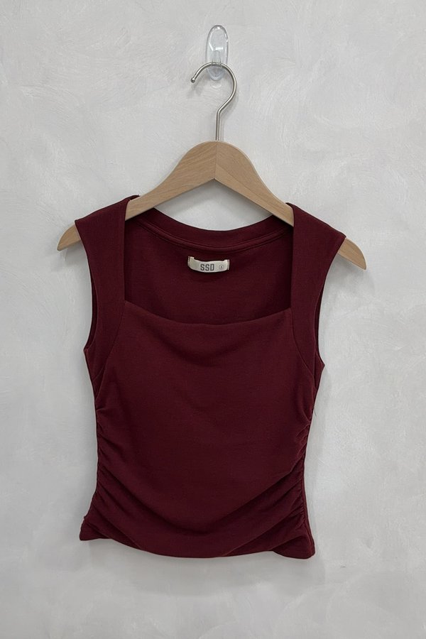 Noelle Padded Top Maroon *PLUSH*