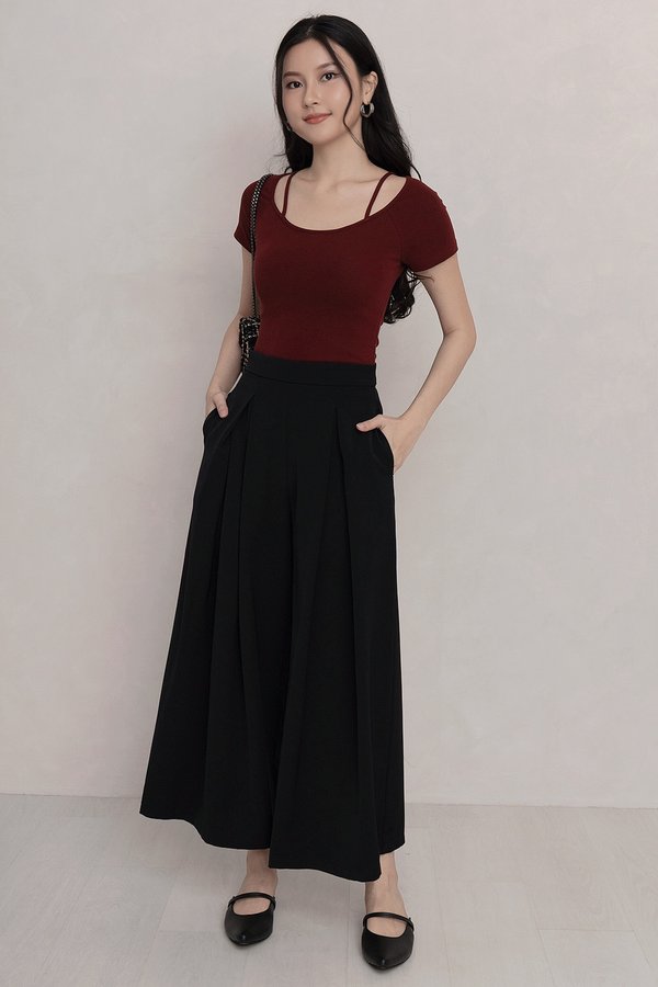 Beryl Padded Top Maroon *PLUSH*