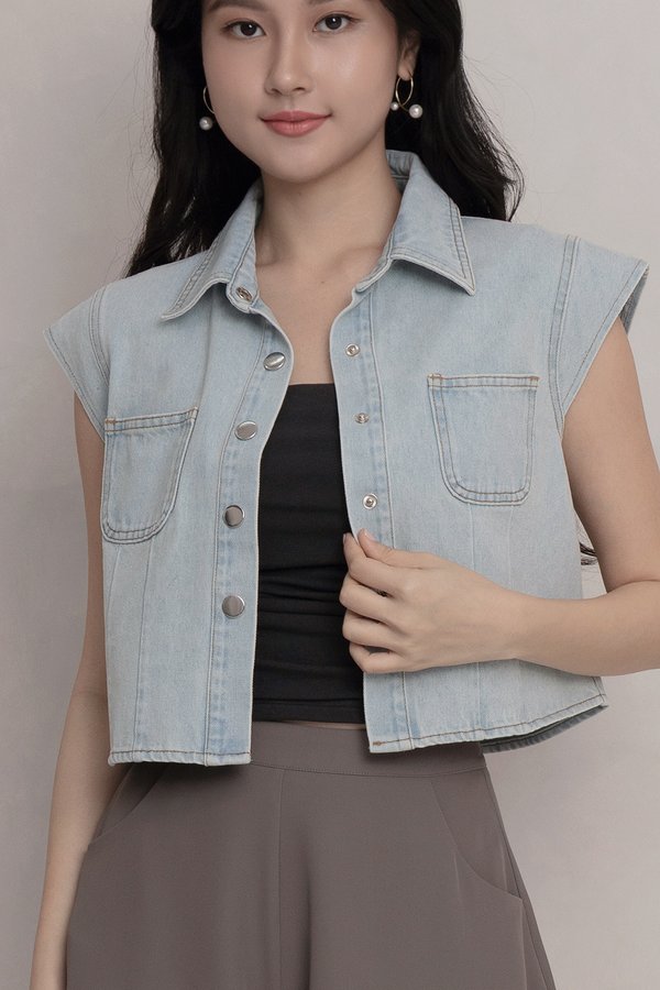 Mira Denim Outerwear Light Wash