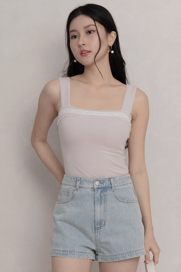 Libby Denim Shorts Light Wash