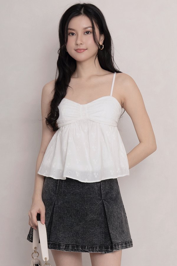 Alaric Padded Top White