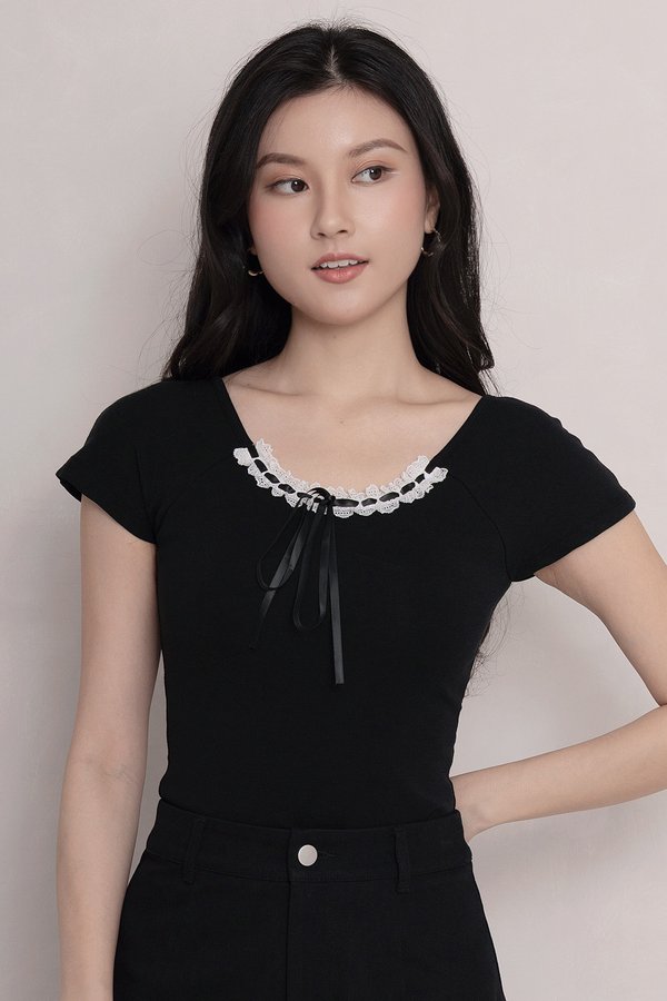 Kate Padded Top Black *PLUSH*