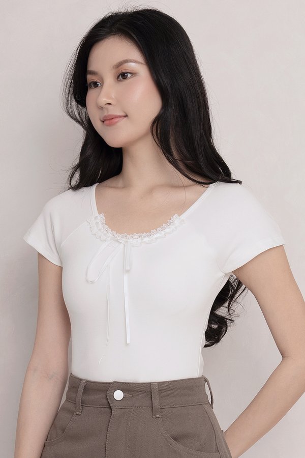 Kate Padded Top White *PLUSH*