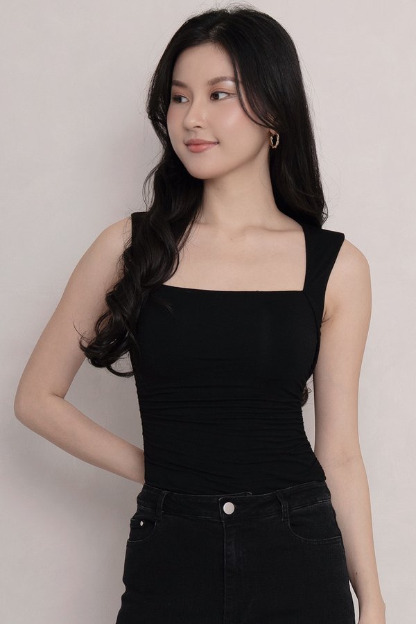 Desiree Padded Top Black *MM*