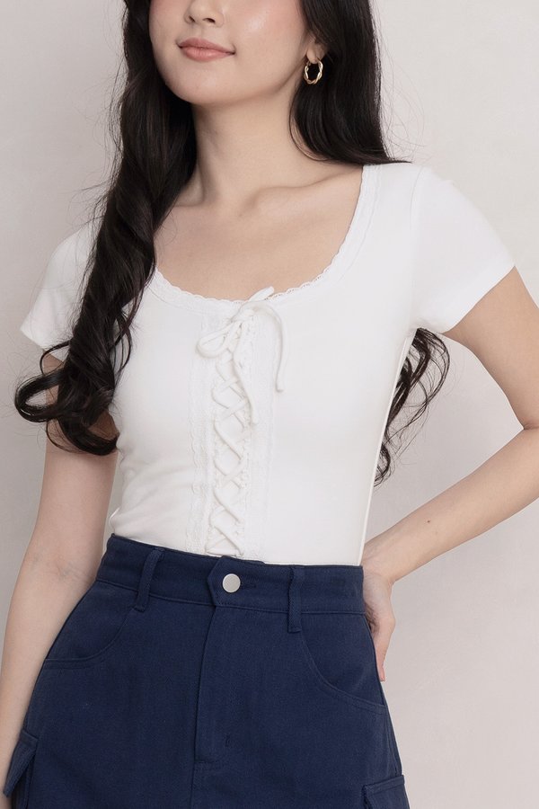 Verine Padded Top White *PLUSH*