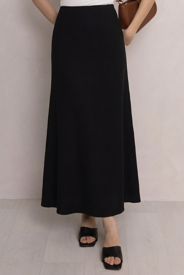 Gia Midaxi Skirt Black