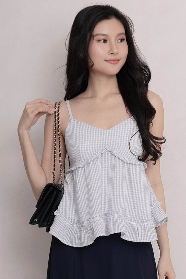 Nixie Top White/Blue Gingham