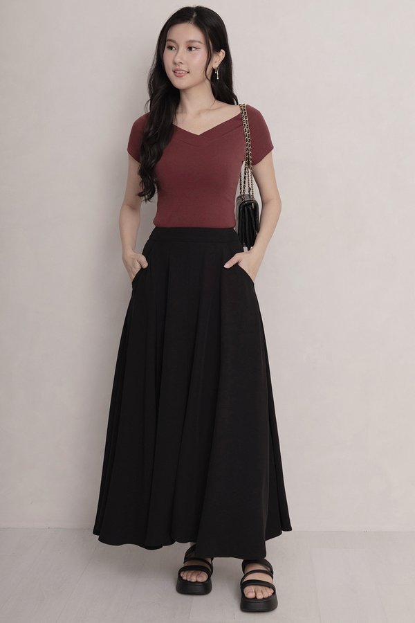 Delta Skirt Black