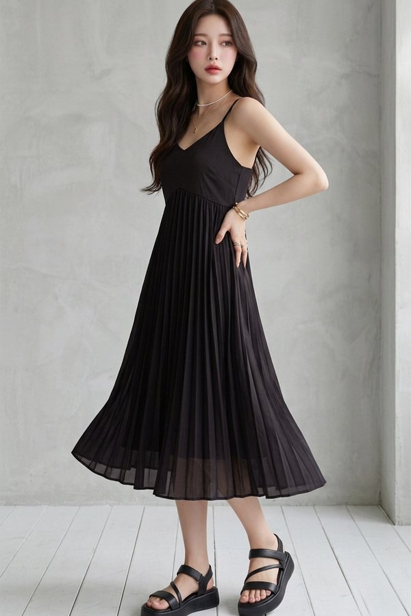 Natasha Pleat Dress Dark Brown