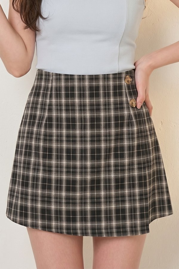 Maya Skorts Black Checks
