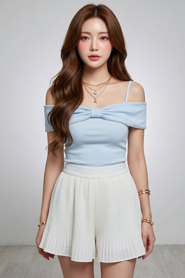 Lyrica Pleated Shorts White