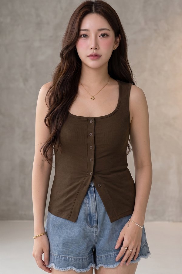 Alma Padded Top Dark Cocoa *PLUSH*
