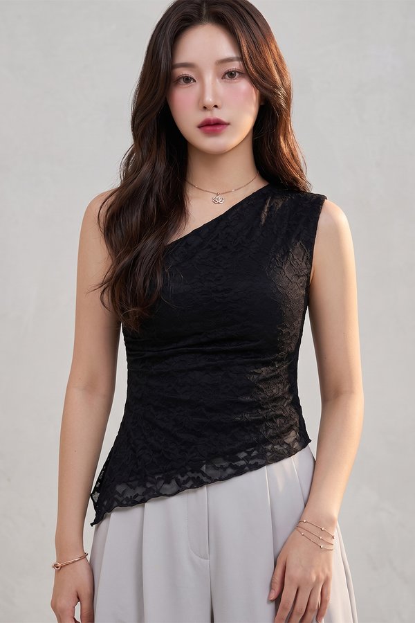 Nadia Lace Toga Black
