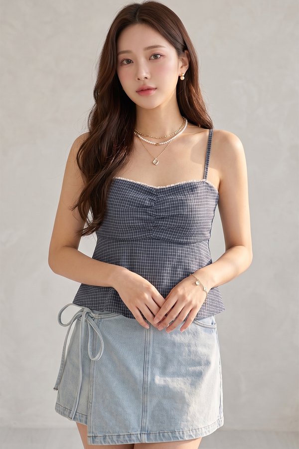Lumi Padded Top Navy Plaids