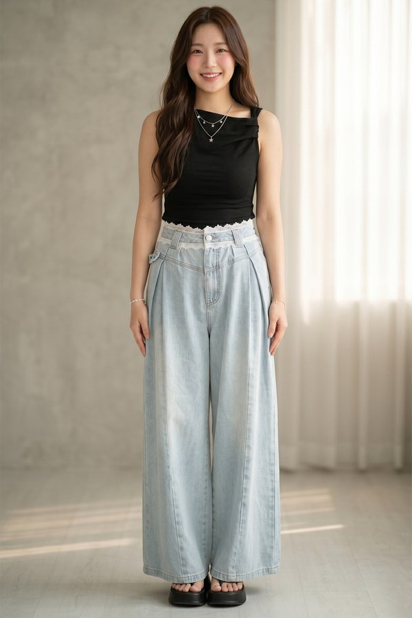Reagan Lace Trim Denim Jeans Light Wash