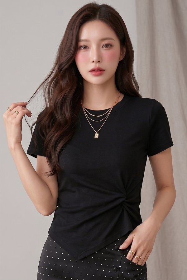 Auden Non-Padded Top Black *PLUSH*