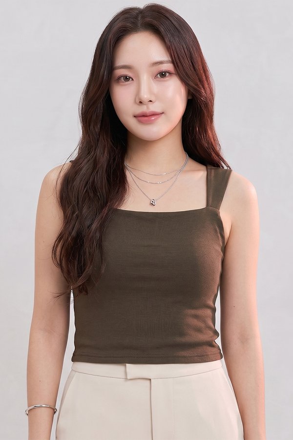 Uma Padded Top Fossil Olive *PLUSH*