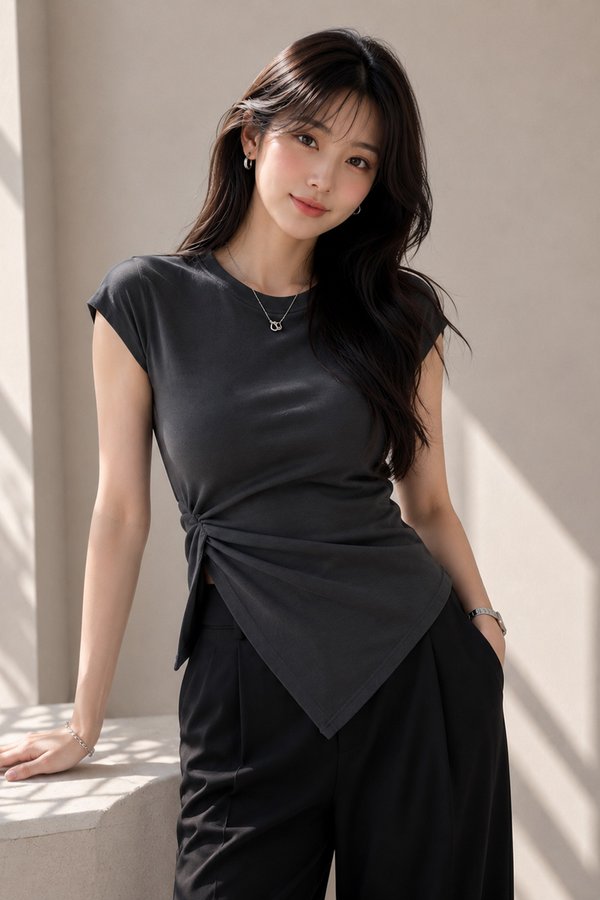 Brissa Padded Top Charcoal Grey *PLUSH*