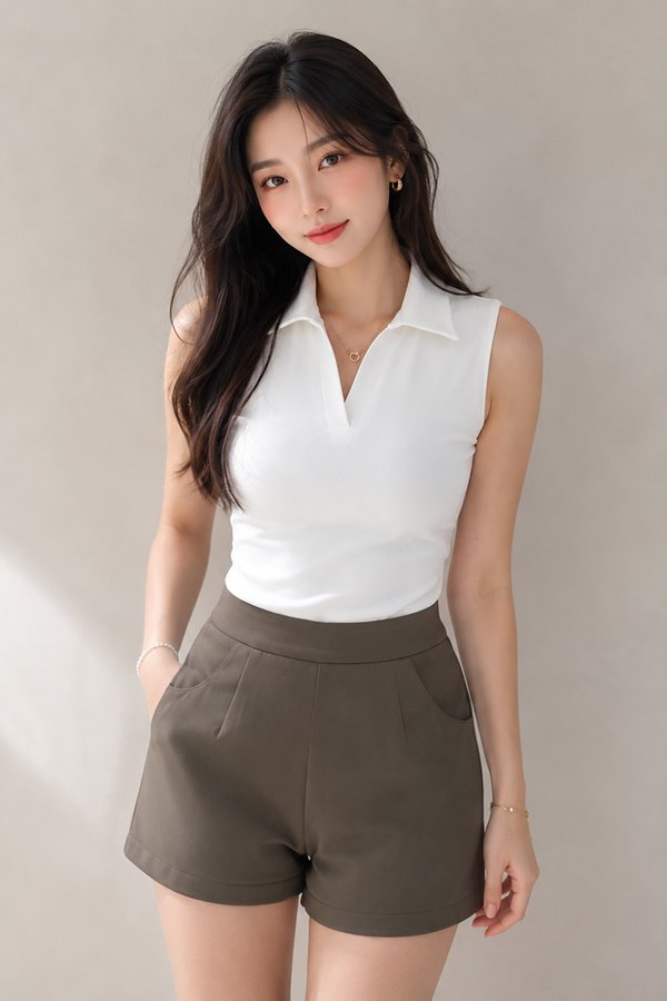 Ferissa Padded Top White *PLUSH*